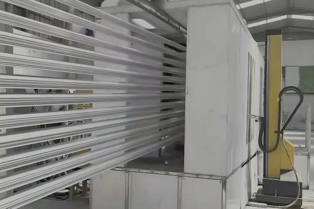 Perfiles de aluminio de pintura en polvo automatica