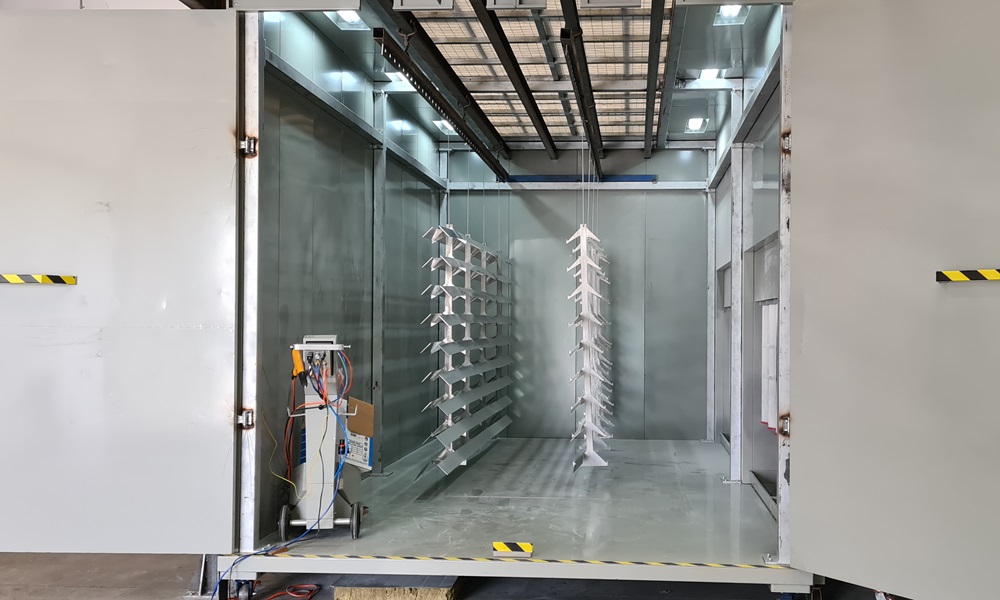 l&iacute;nea de pintura electrost&aacute;tica